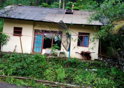 Akibat Angin Kencang Rusak Rumah Warga